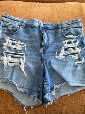 American Eagle Outfitters Light Blue Next Level Stretch Distressed Jean Shorts